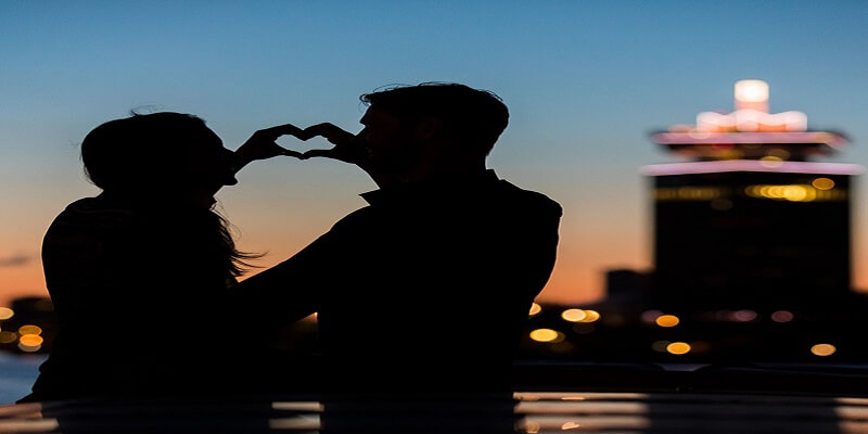 تفسير رؤية الحبيب لشكل متكرر